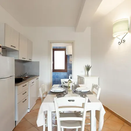 Cozy Flat In A With Pool * Aglientu