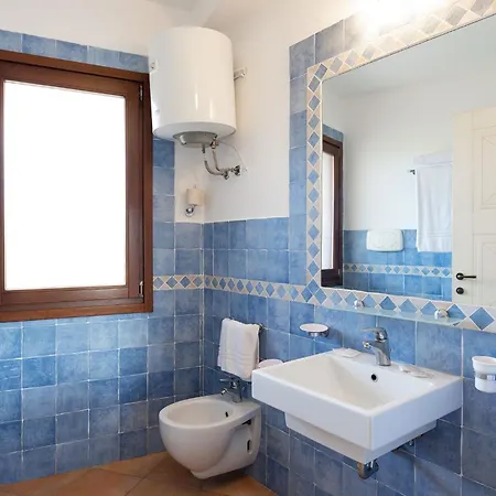 Cozy Flat In A With Pool Lejlighed Aglientu