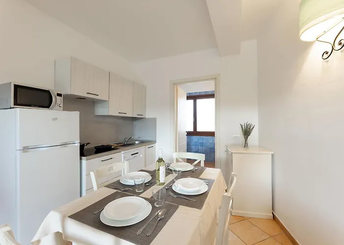 Apartamento Cozy Flat In A With Pool