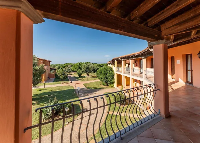 Appartamento Cozy Flat In A With Pool *