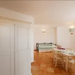 Cozy Flat In A With Pool *