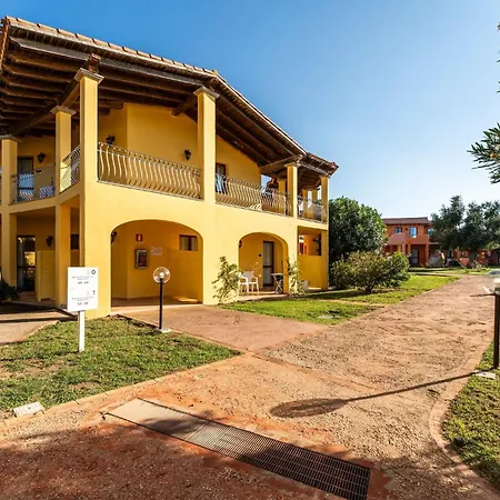Cozy Flat In A With Pool * Aglientu