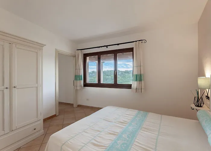 Cozy Flat In A With Pool Aglientu