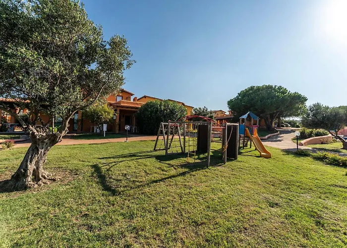 Cozy Flat In A With Pool Aglientu